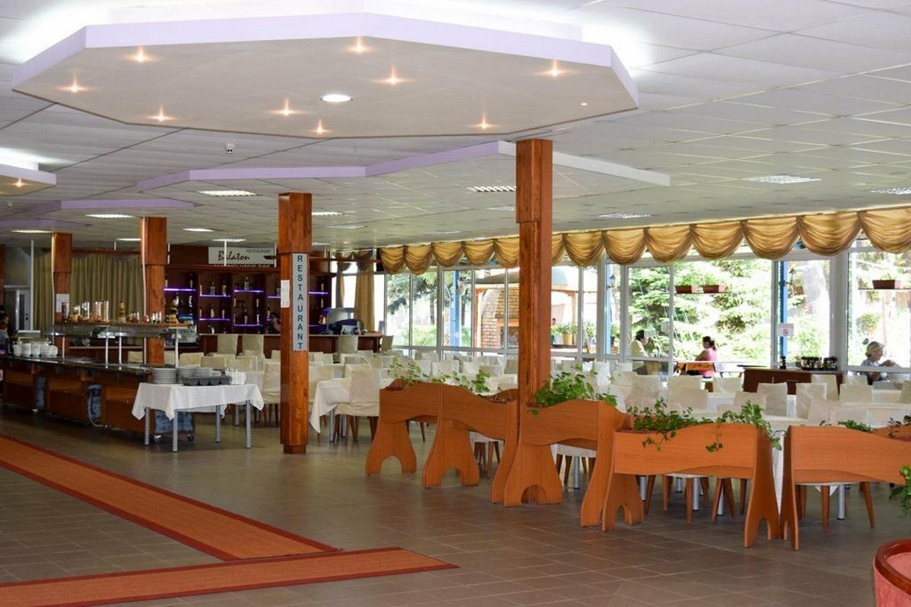 Balaton Hotel Sunny Beach Exterior photo